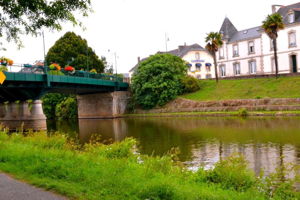 Brit Hotel Essentiel Pontivy Robic Exterior foto
